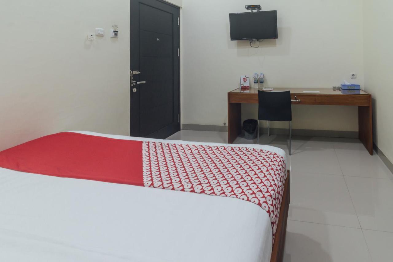 Clean & Comfort Homestay امبون المظهر الخارجي الصورة