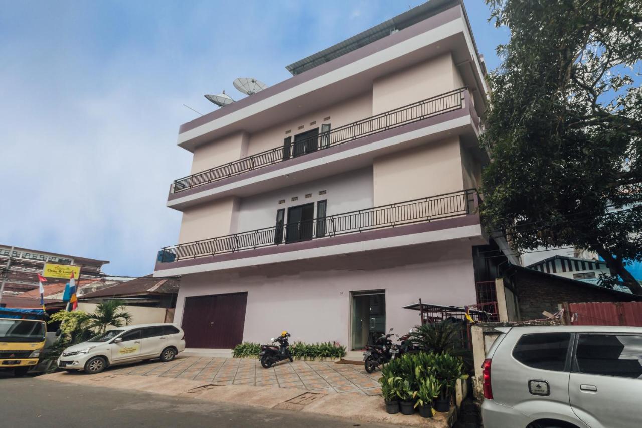 Clean & Comfort Homestay امبون المظهر الخارجي الصورة