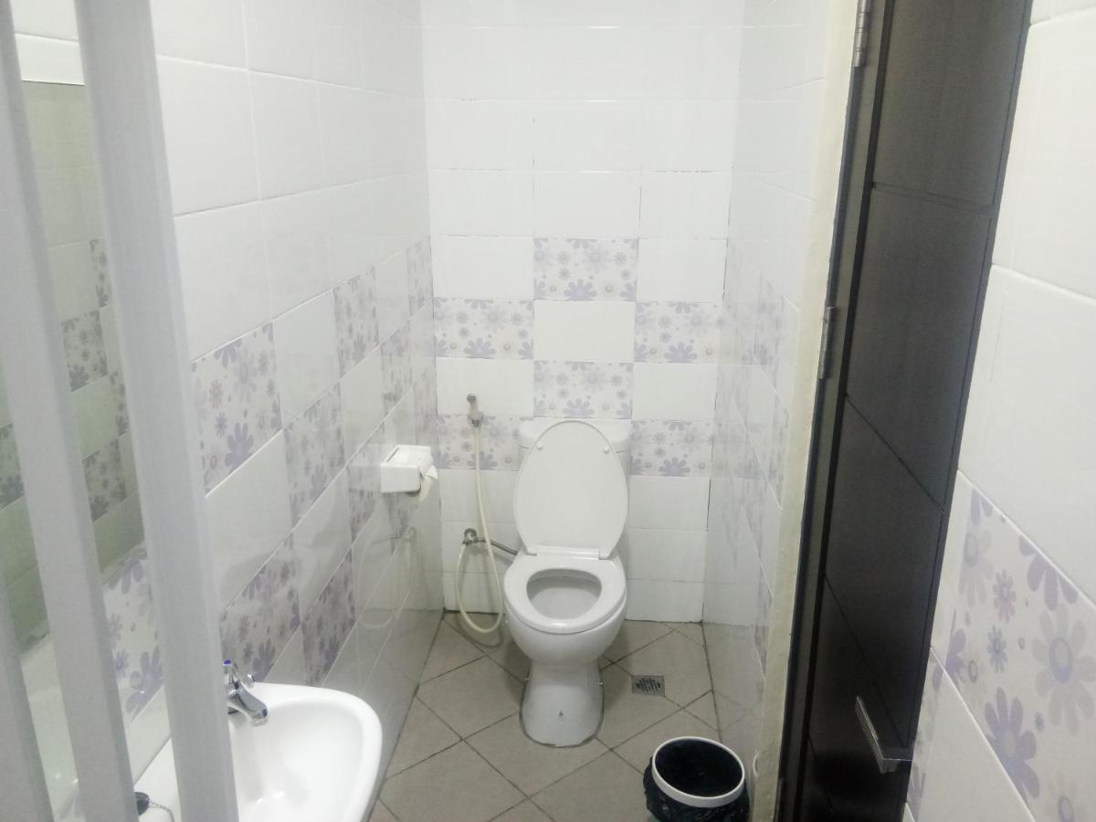 Clean & Comfort Homestay امبون المظهر الخارجي الصورة